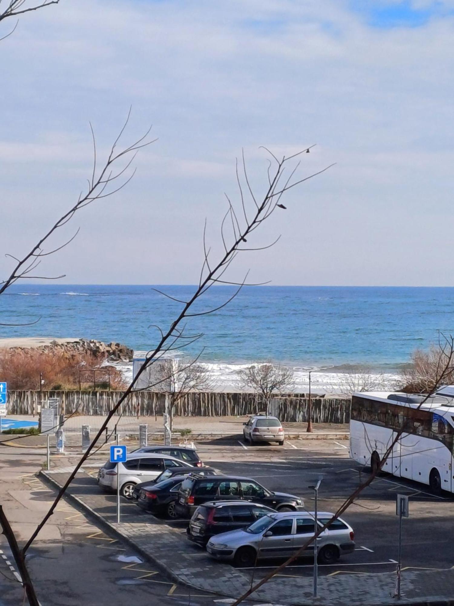 Апартаменти И Стаи За Гости Анхиало Pomorie Esterno foto
