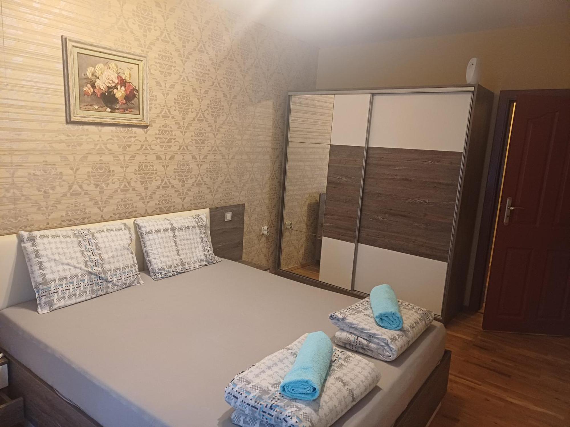 Апартаменти И Стаи За Гости Анхиало Pomorie Esterno foto