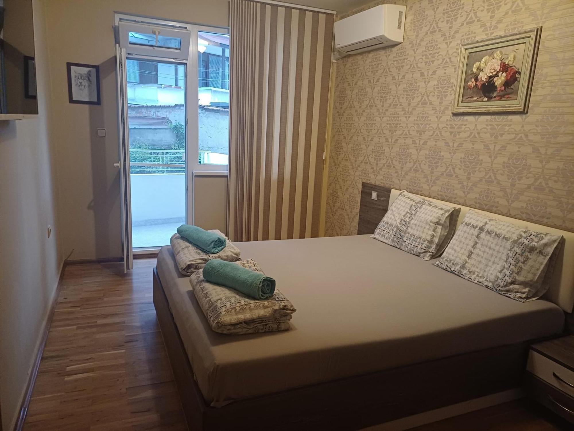 Апартаменти И Стаи За Гости Анхиало Pomorie Esterno foto